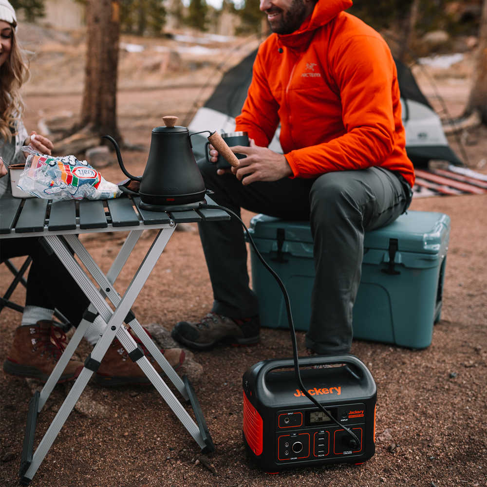 Refurbished Portable Power Station 500W for Camping & Emergencies | Jackery Explorer 500